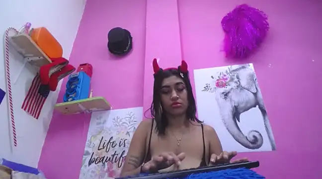 Stripchat sex cam emmakidman